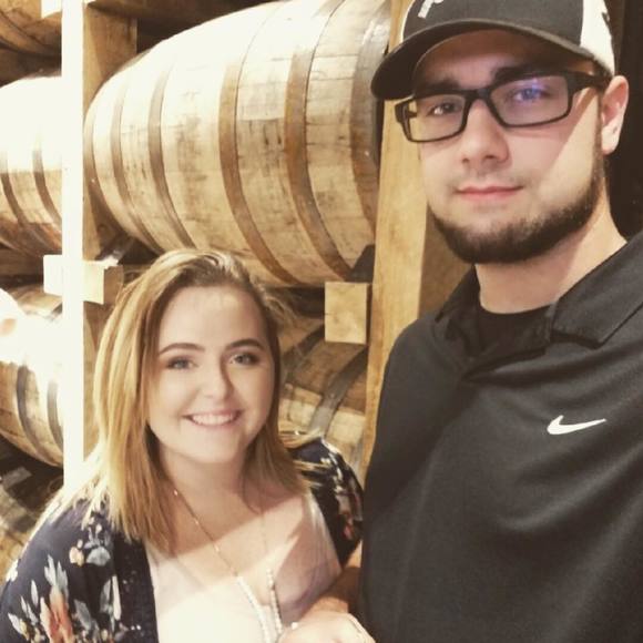 Meet your Posher, Ivy - Picture 1 of 1